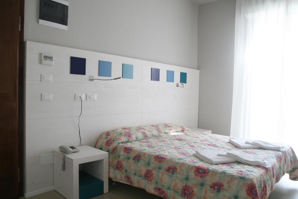 Hotel Stanchini Bellaria-Igea Marina Extérieur photo