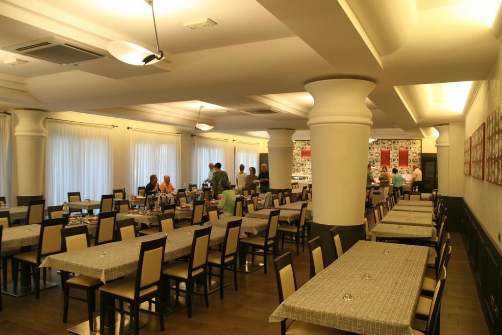 Hotel Stanchini Bellaria-Igea Marina Extérieur photo