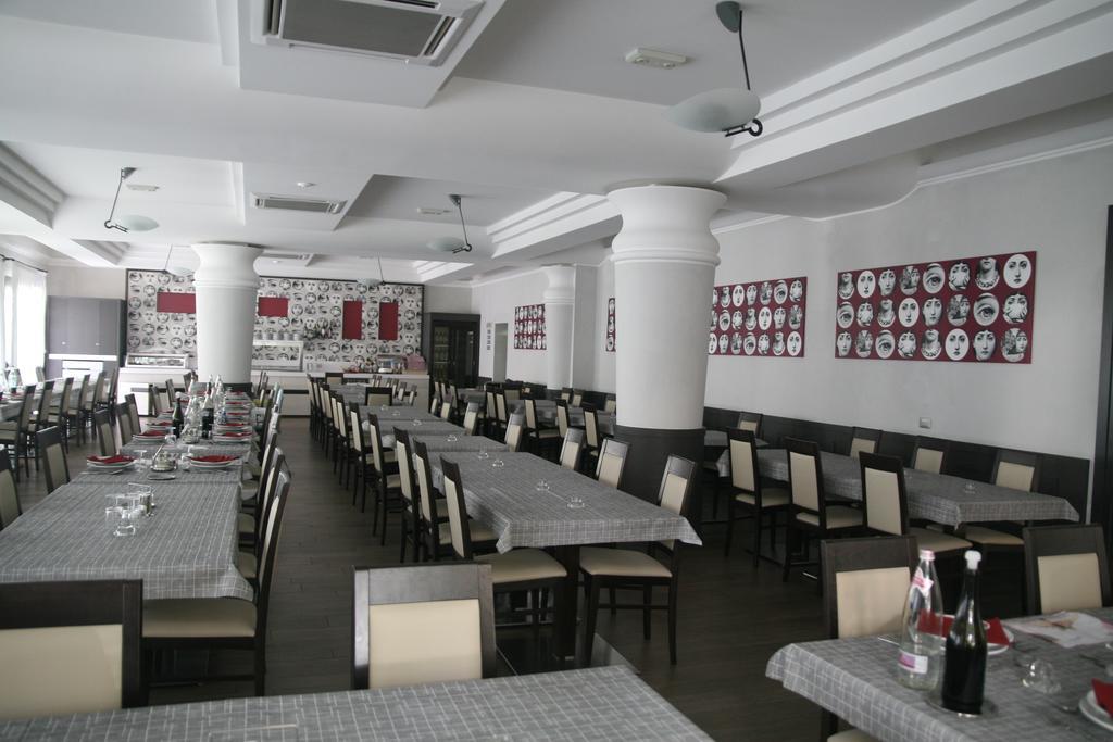 Hotel Stanchini Bellaria-Igea Marina Extérieur photo